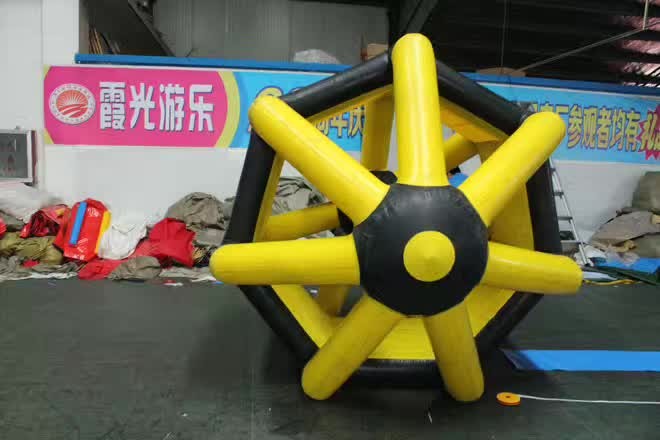 广州黄色水上滚筒球